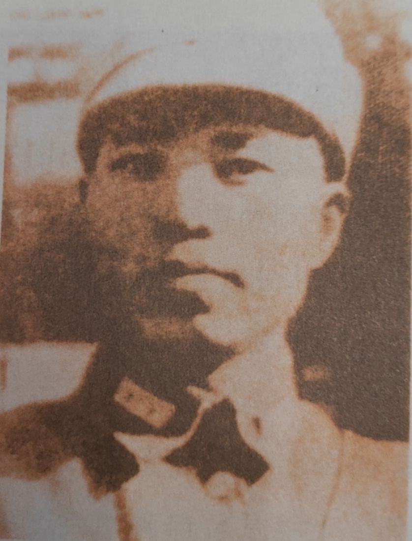 周元照片.jpg